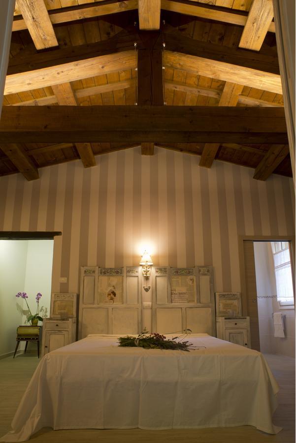 Locanda Montepaolo Dovadola Номер фото